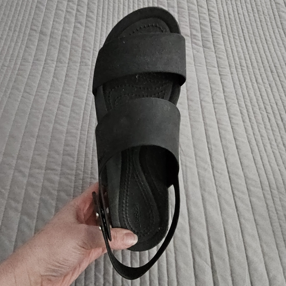 Crocs Brand Brooklyn Low Wedge Shoes - Picture 2 of 10